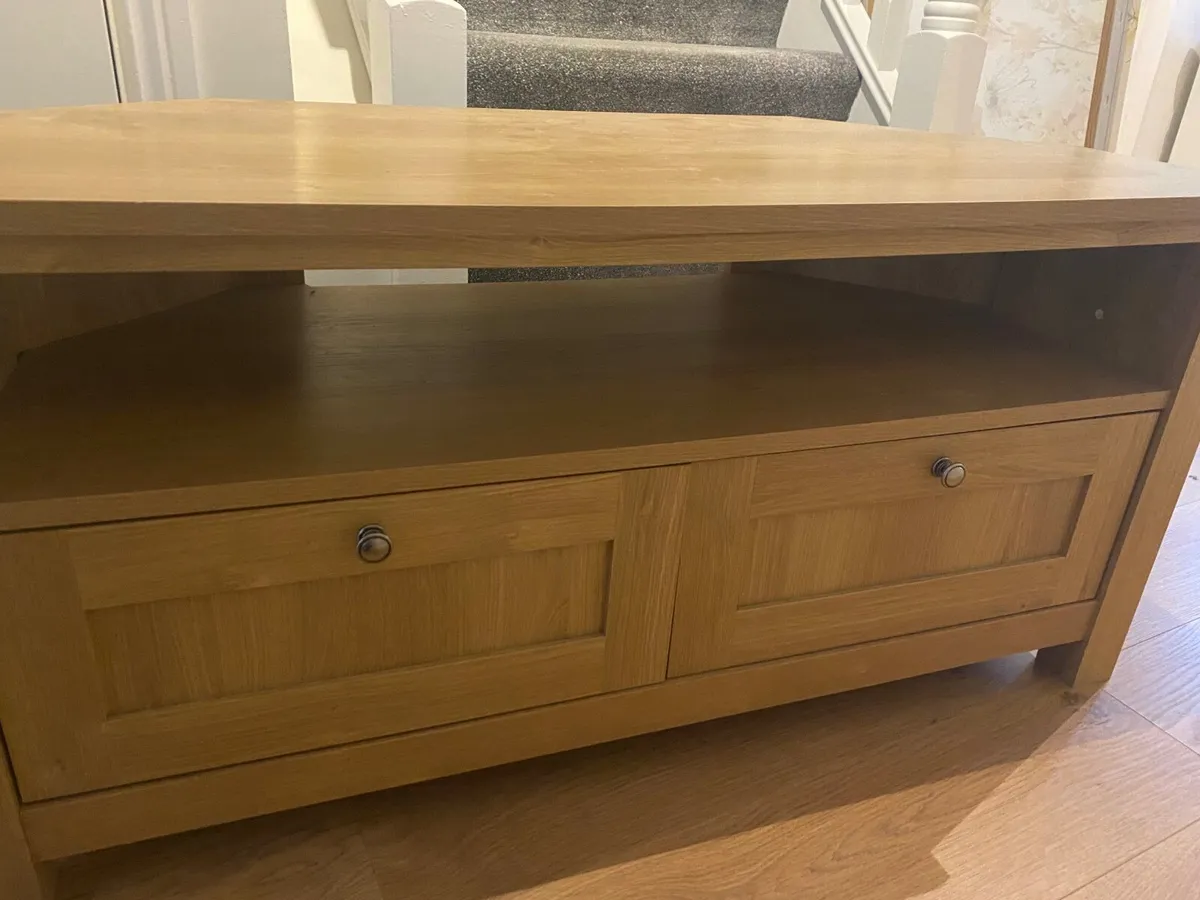 Tv stand - Image 1