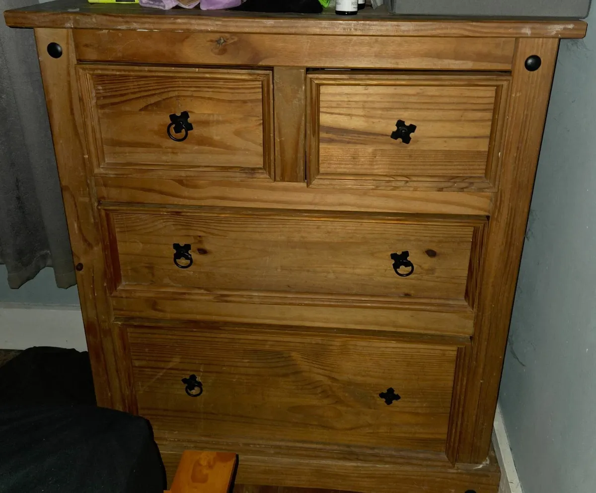Wooden Chest of drawers