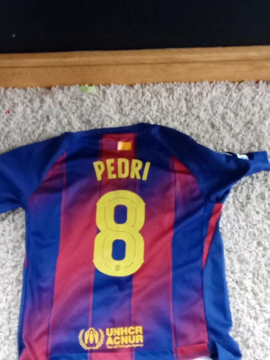 Barcelona jersey and soccer ball - Image 2