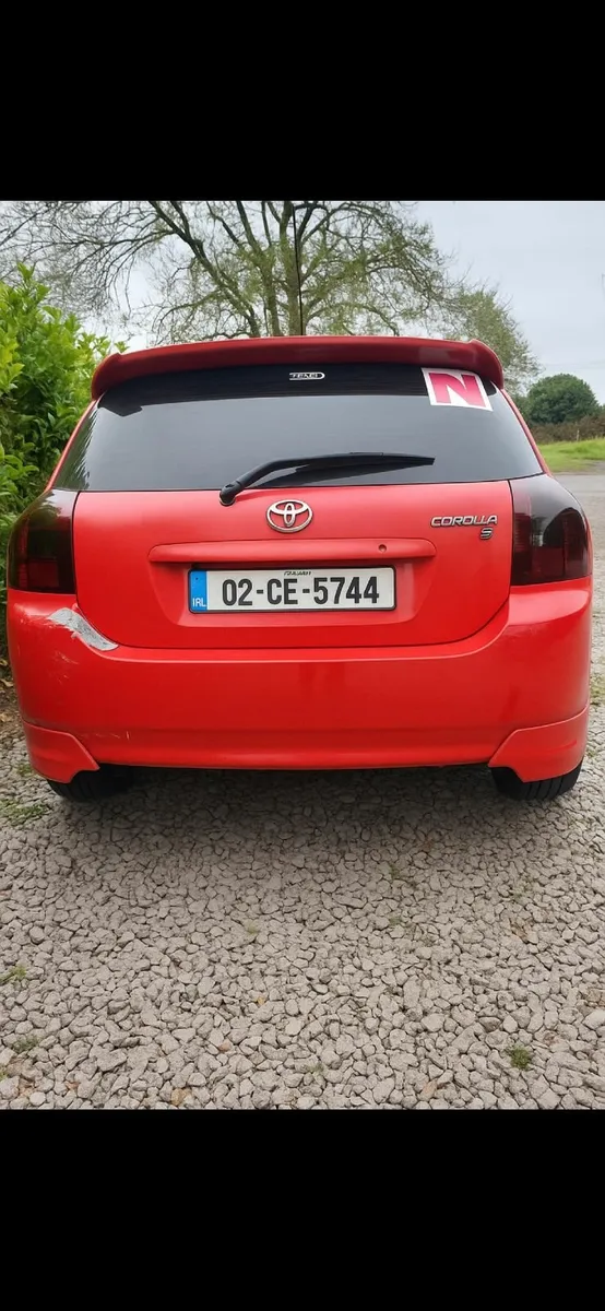 Toyota Corolla 2002 - Image 2