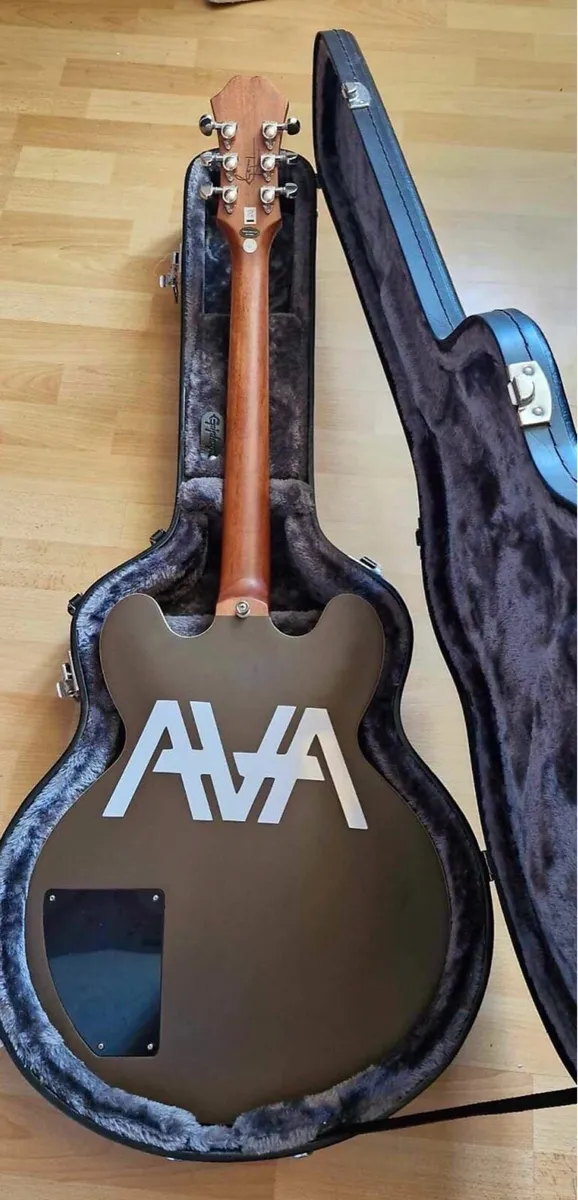 Epiphone Tom Delonge signature ES-333 & Hard case - Image 2