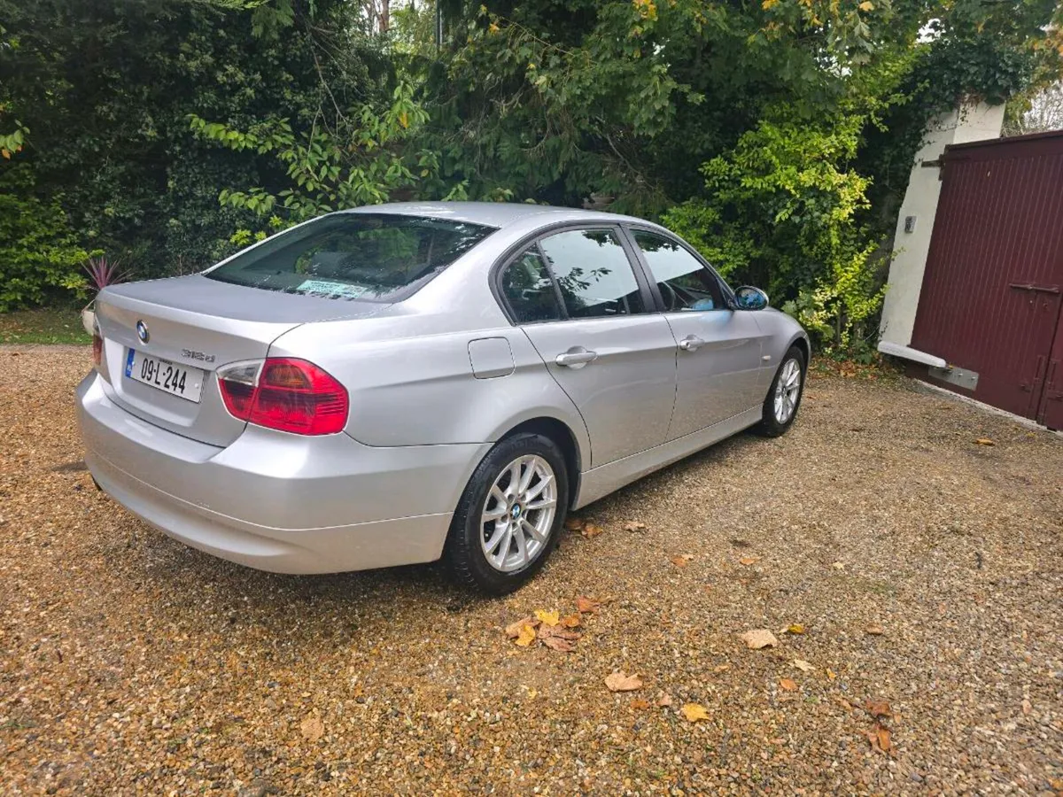 Bmw 318d - Image 2