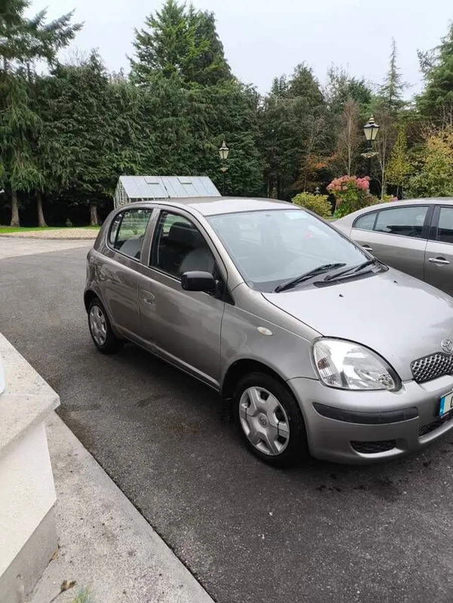 2006 Toyota Yaris - Image 2