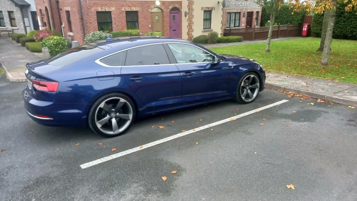 Audi A5 - Image 1