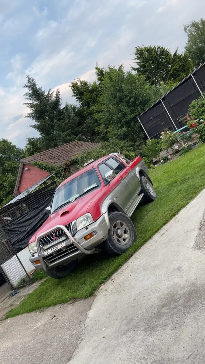 L200 pickup - Image 1