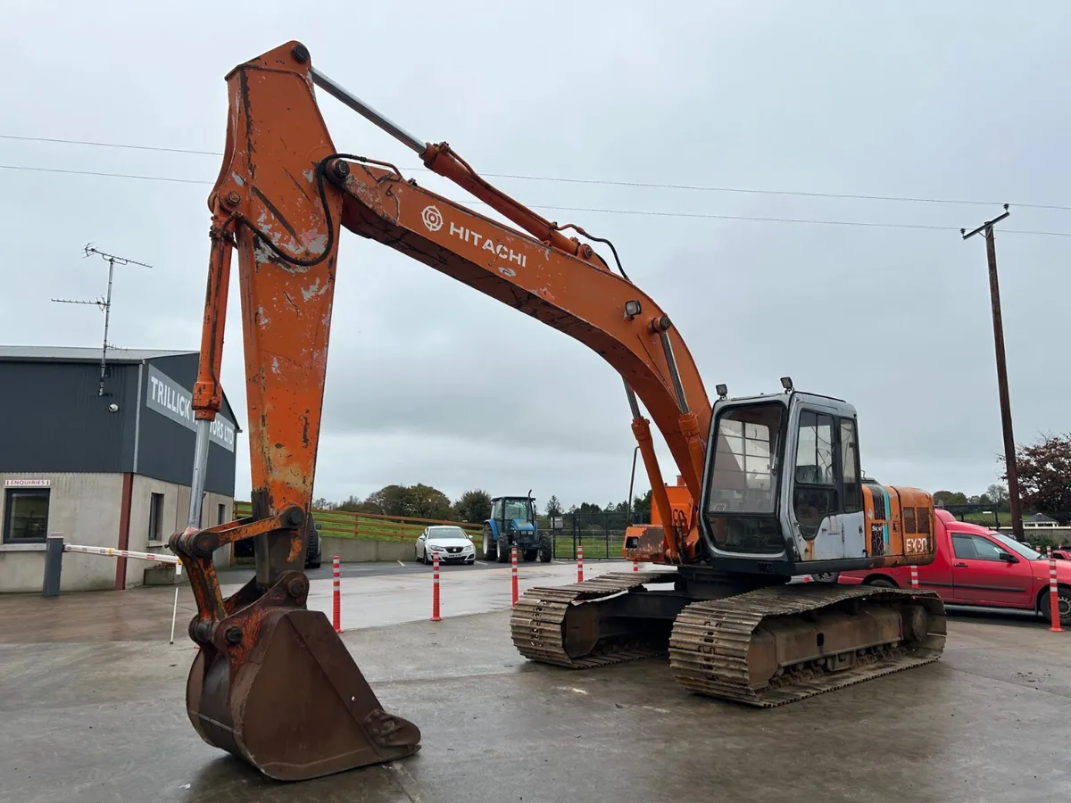 Hitachi EX 200 - Image 4