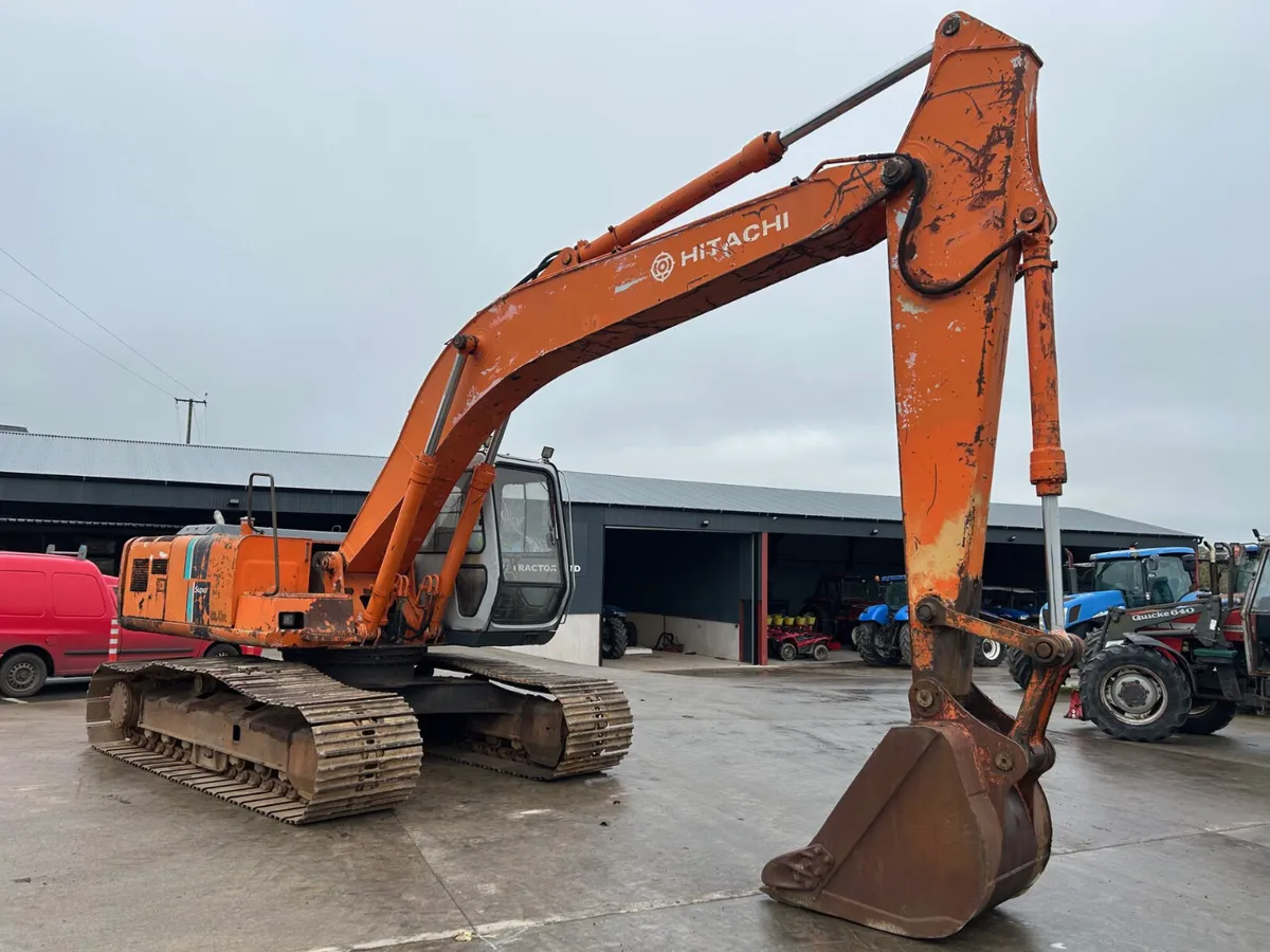 Hitachi EX 200 - Image 2