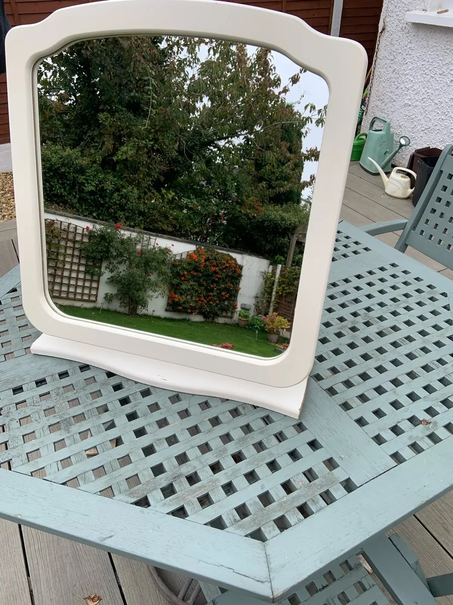 Dressing Table Mirror - Image 1