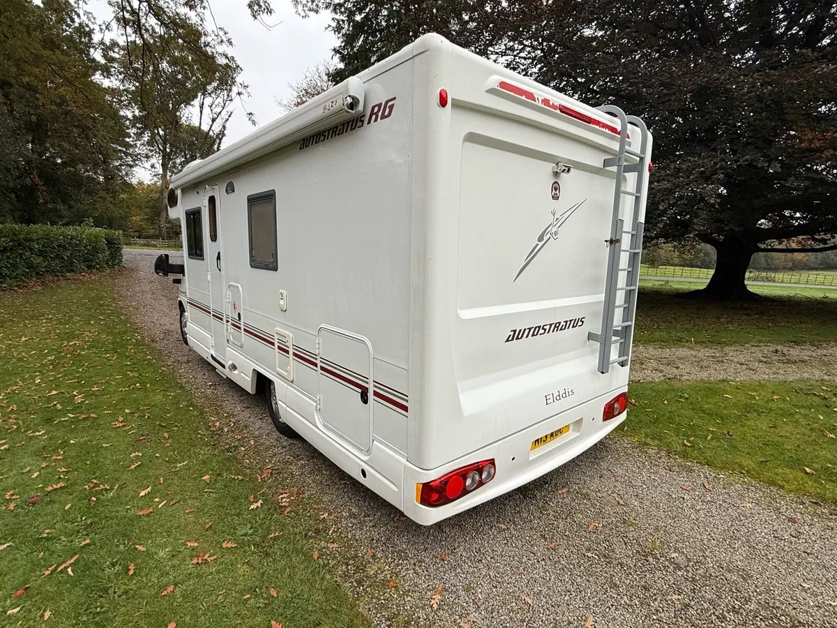 2004 6 berth autostratus low miles - Image 4
