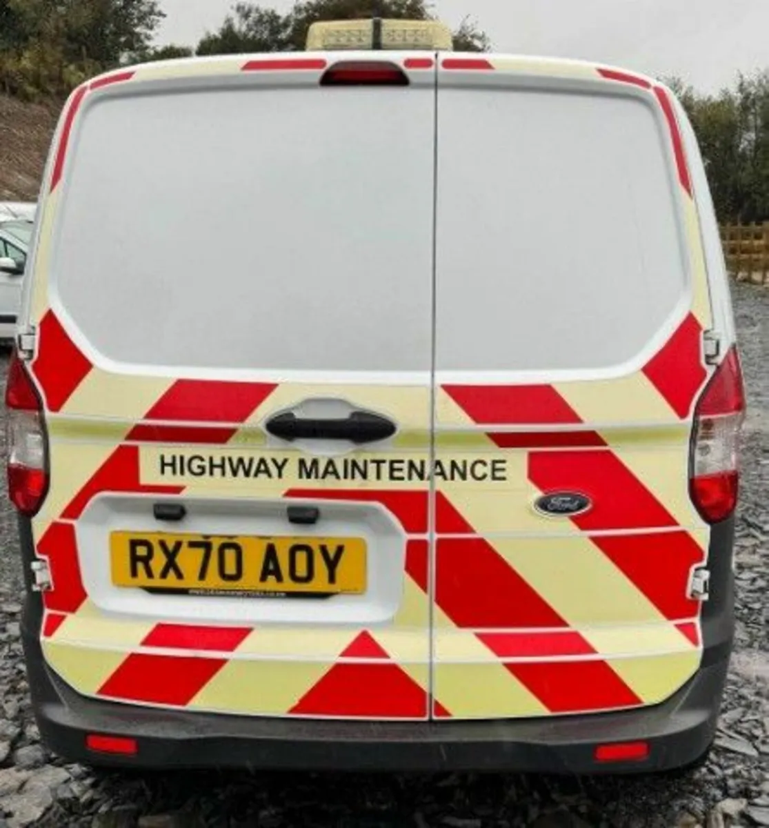 Oct 2020 Ford Transit Courier 1.5 TDCi Trend Van - Image 4