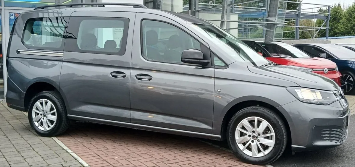 Volkswagen Caddy Maxi Life Life TDI 122HP Life TD - Image 2