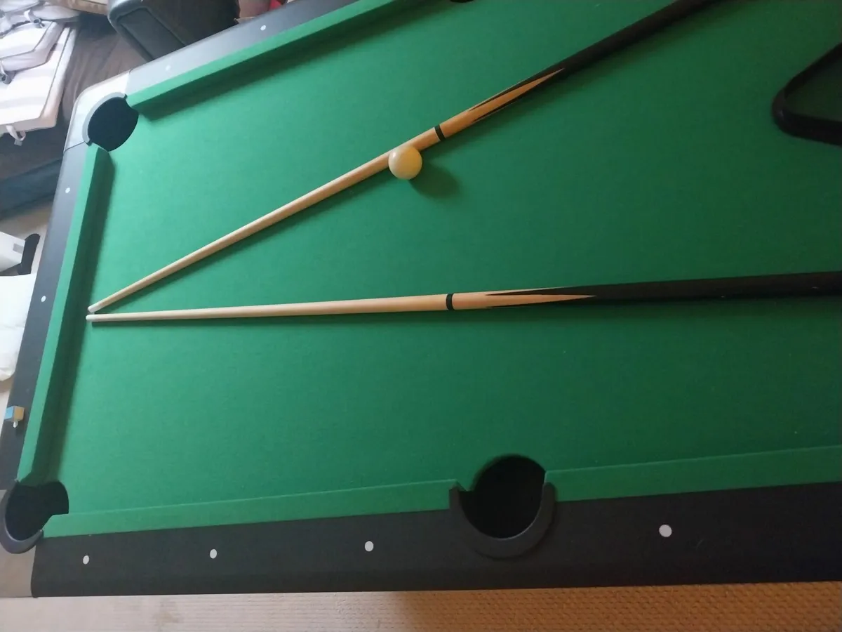 Pool table - Image 2