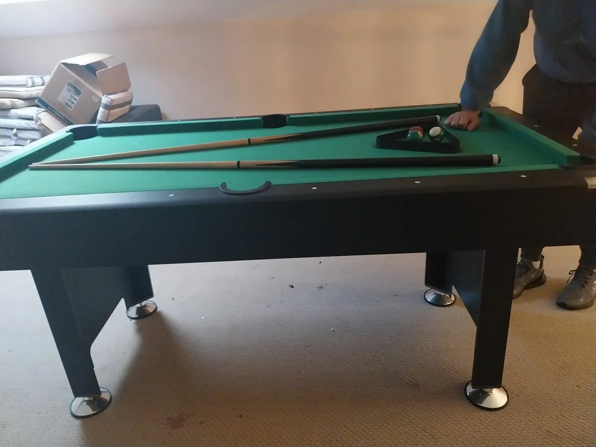Pool table - Image 4