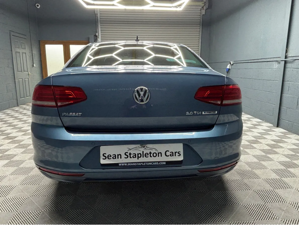 Volkswagen Passat 2.0 TDI SE BUSINESS BLUEMOTION 1 - Image 4