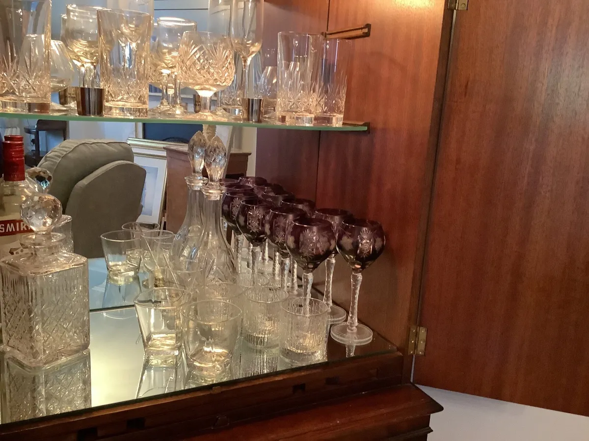 Mahogany Drinks Cabinet - Image 3
