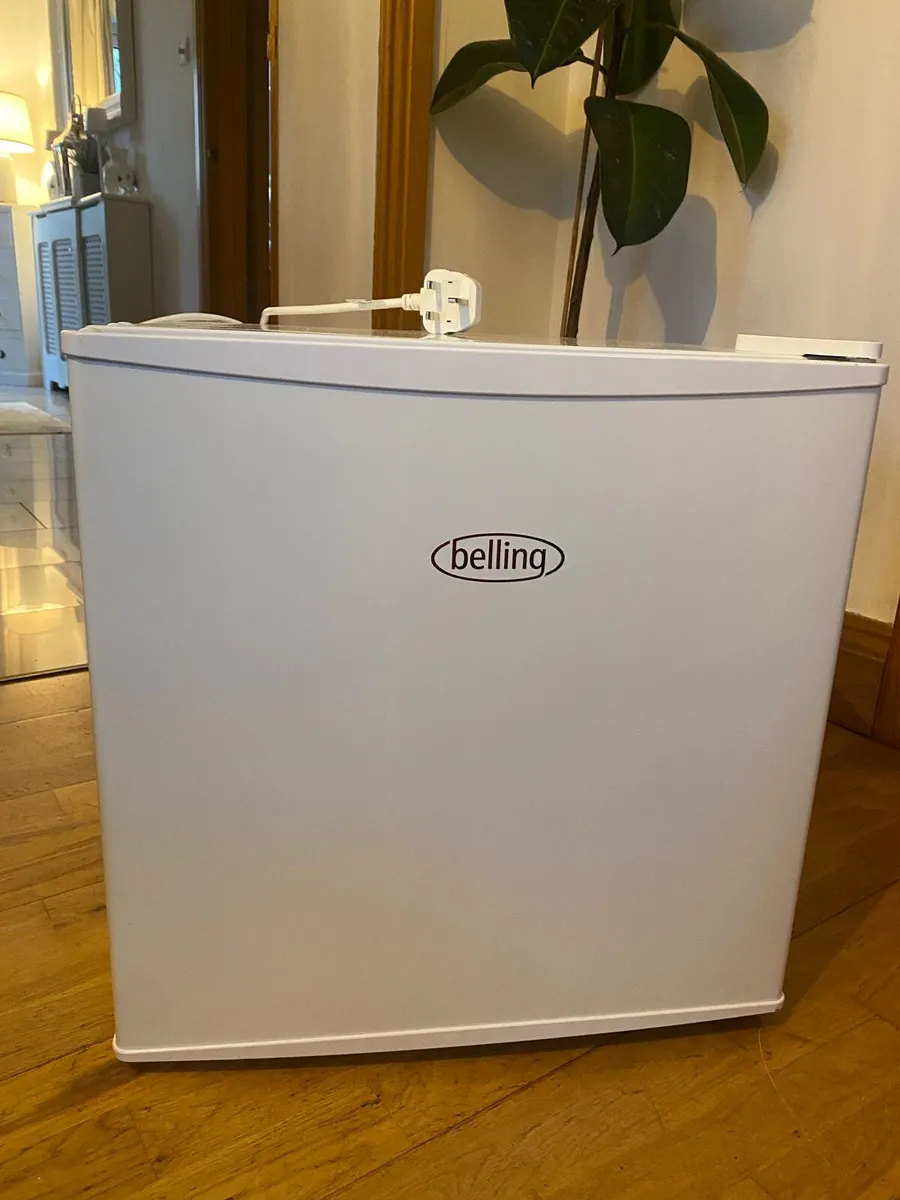 Small Belling Fridge - Image 1