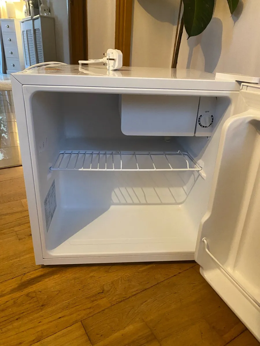 Small Belling Fridge - Image 4