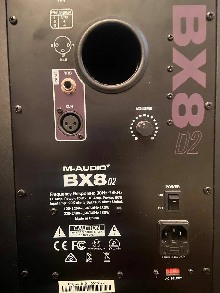 Bx8 d2 studio speakers m audio - Image 1