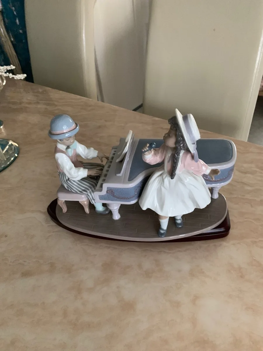 Lladro ornaments - Image 3