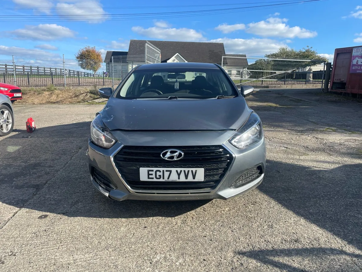 2017 HYUNDAI i40 1.7 CRDI - Image 1
