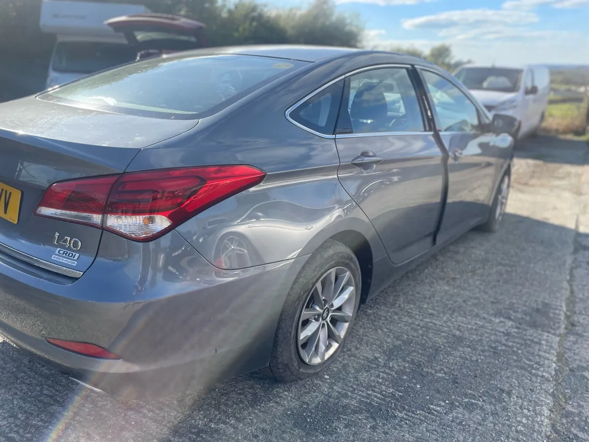 2017 HYUNDAI i40 1.7 CRDI - Image 4