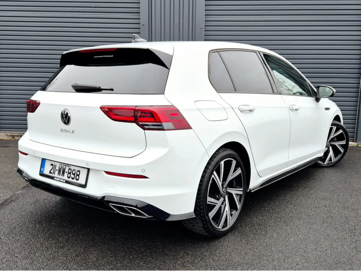 Volkswagen Golf R-LINE 1.5 TSI 130HP 5DR - Image 4