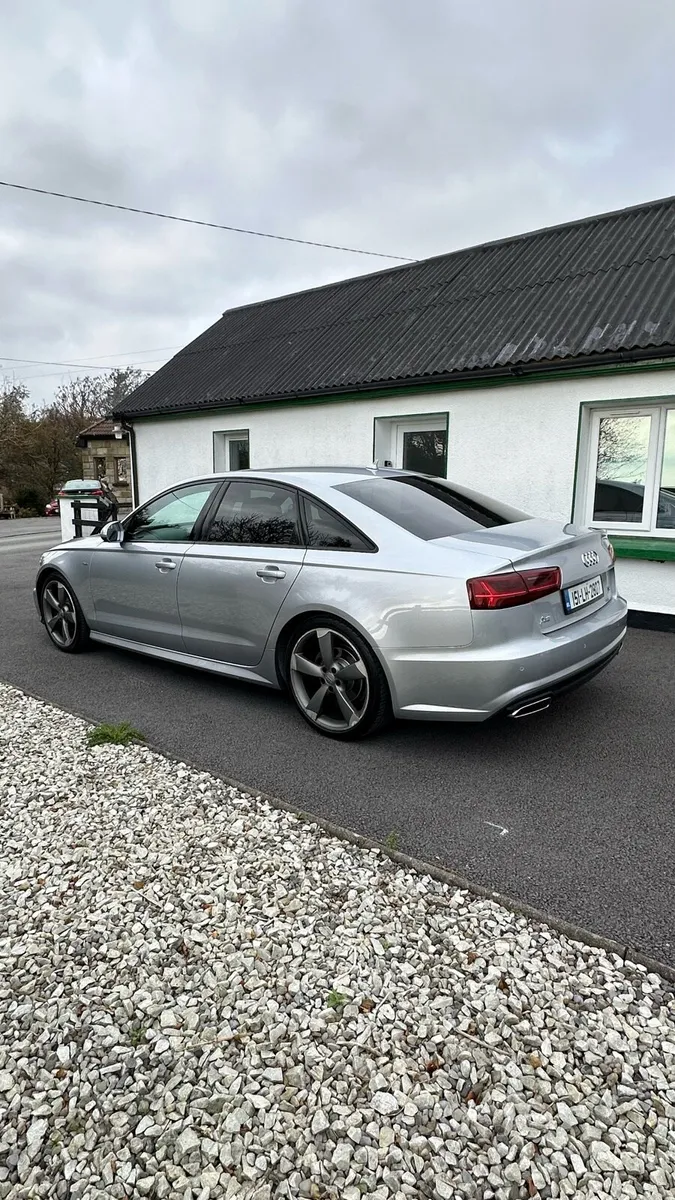 Audi A6 S-line Black Edition - Image 4