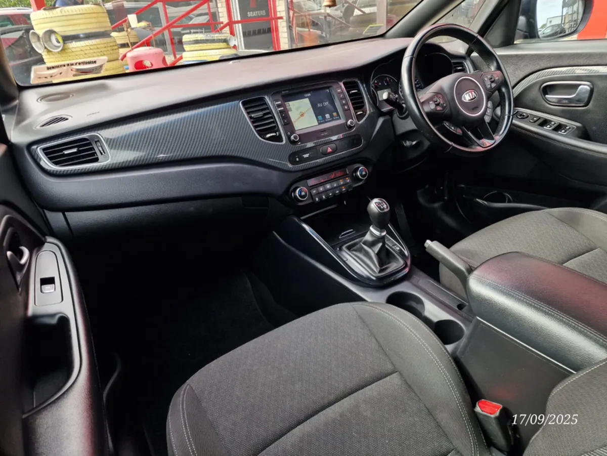 Kia Carens RONDO EX 5DR - Image 3