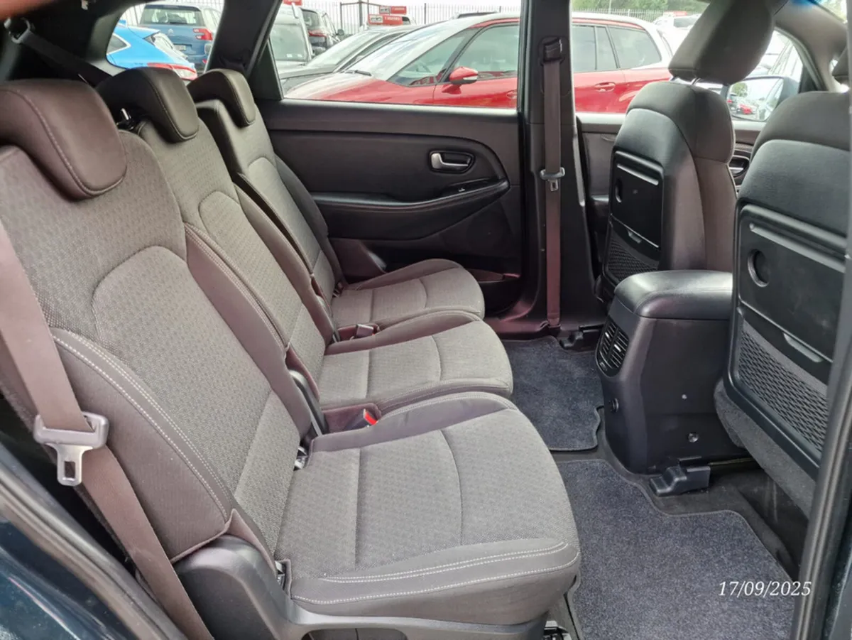 Kia Carens RONDO EX 5DR - Image 4