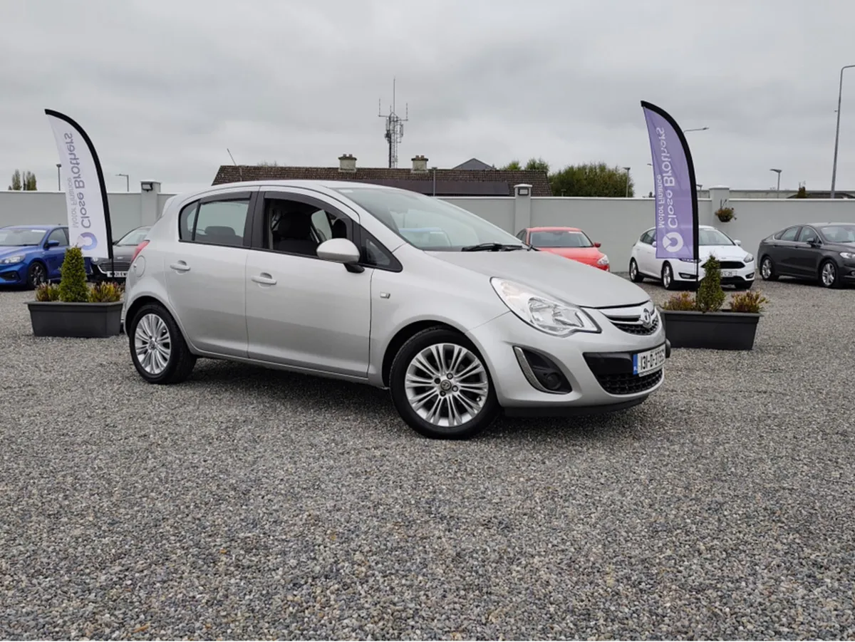 Vauxhall Corsa 1.4 I SE 16V 99BHP 5DR - Image 1