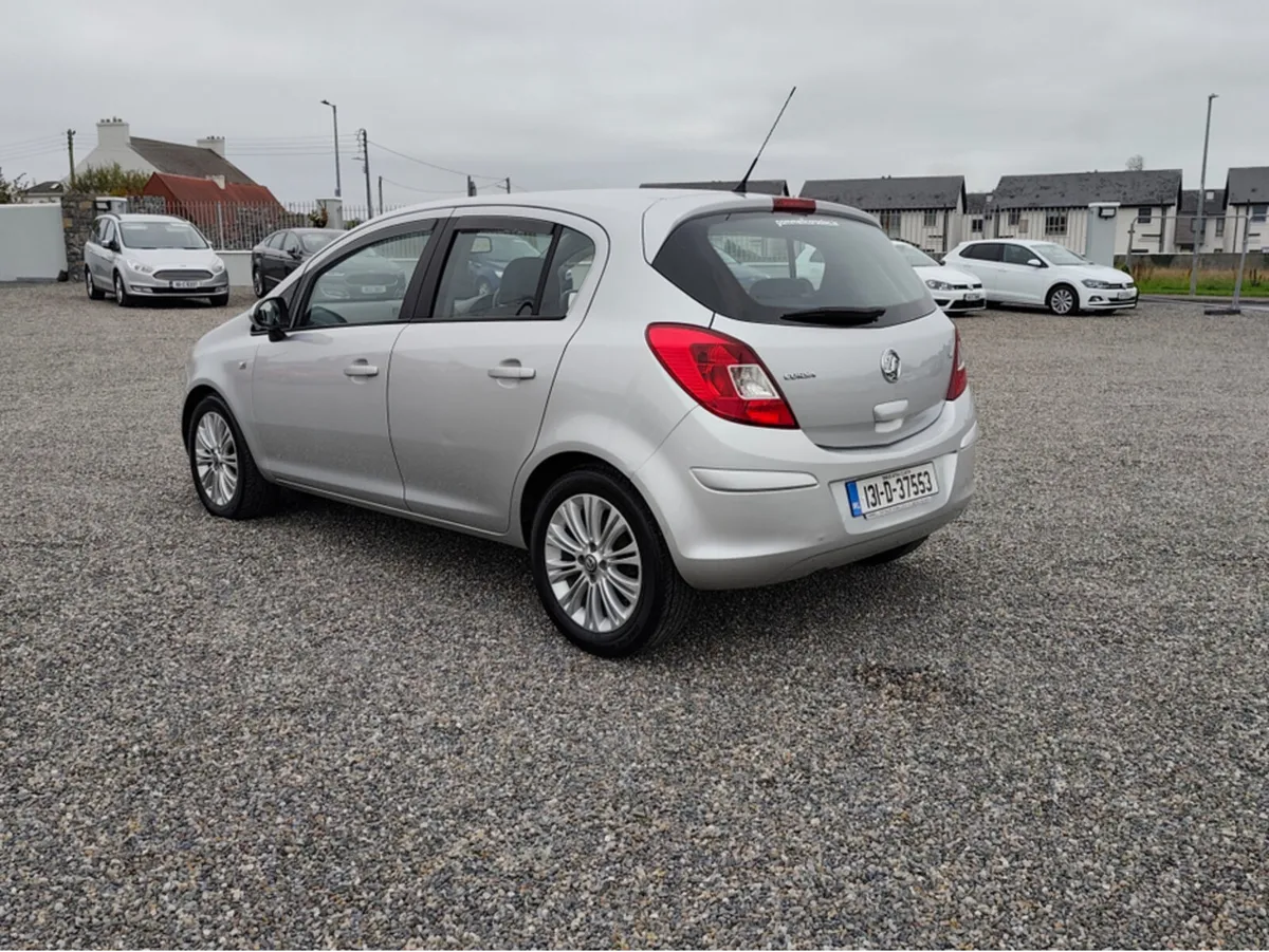Vauxhall Corsa 1.4 I SE 16V 99BHP 5DR - Image 4