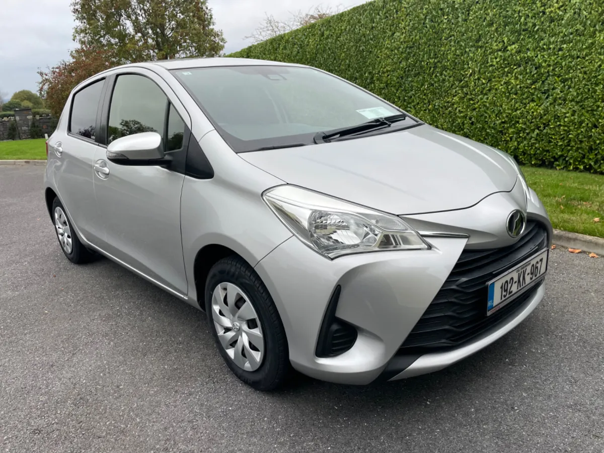 Toyota Vitz Automatic - Image 2