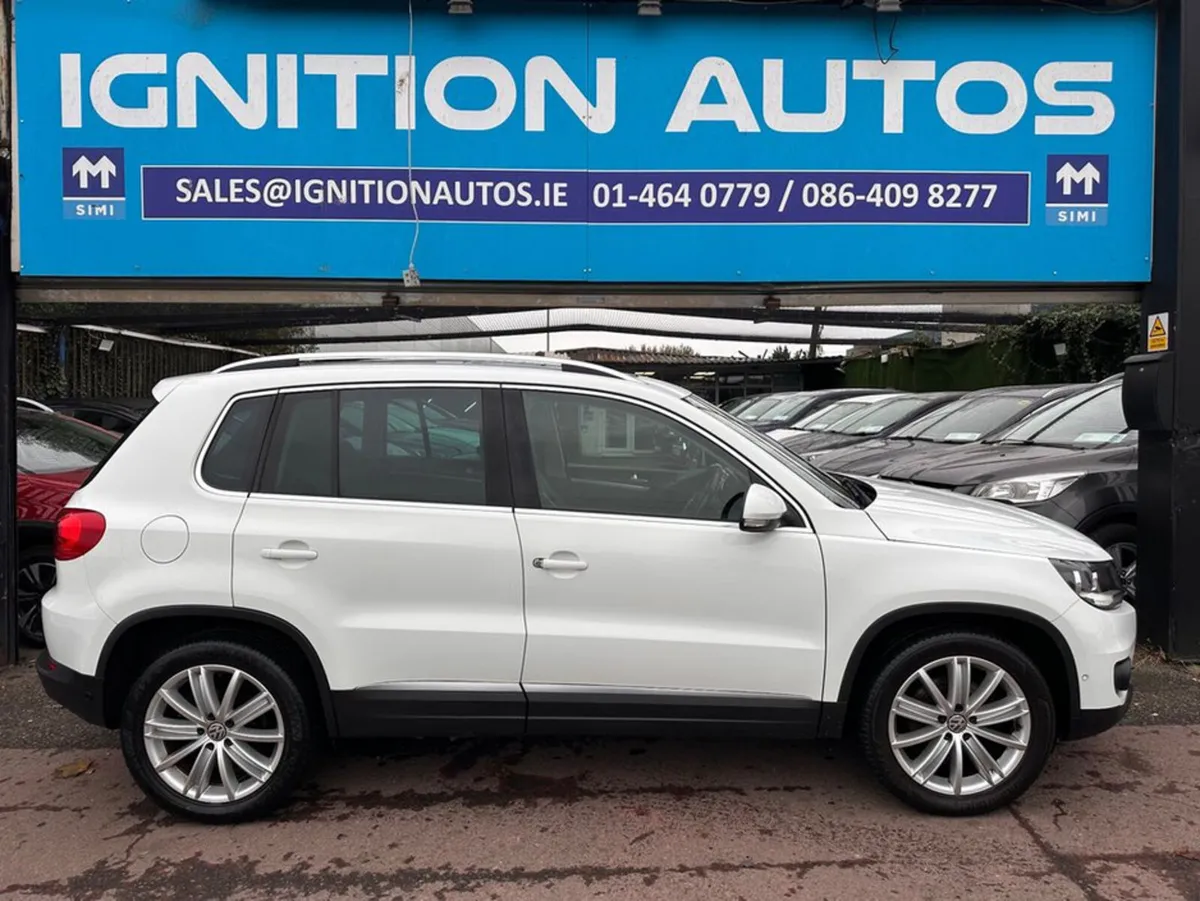 Volkswagen Tiguan 2.0 TDI, SPORT, LEATHER, LOW MIL - Image 2