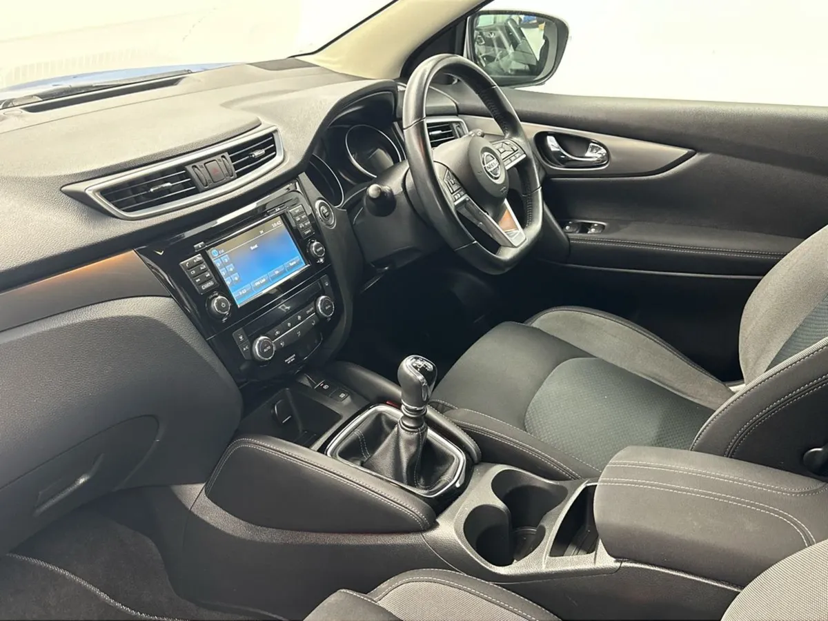 Nissan QASHQAI 1.5dsl XE  just IN   50 P/W - Image 4
