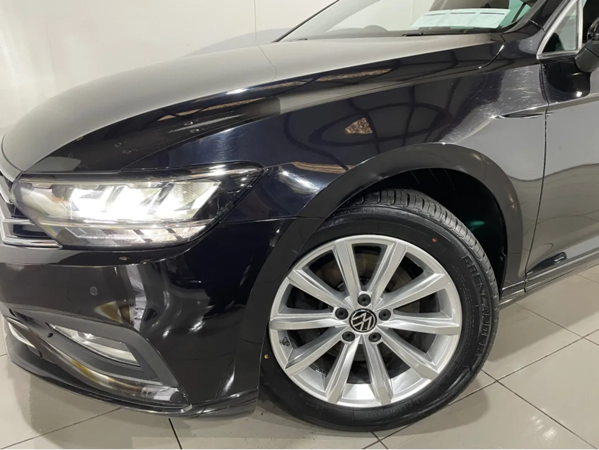Volkswagen Passat BUSINESS 2.0 TDI MANUAL  150 4DR - Image 4