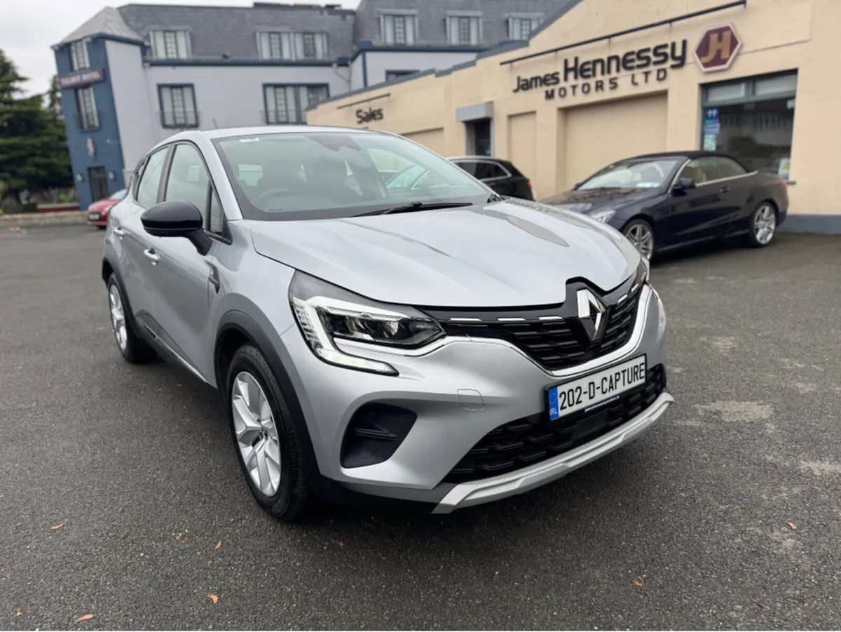 Renault Captur PLAY DCI - Image 1