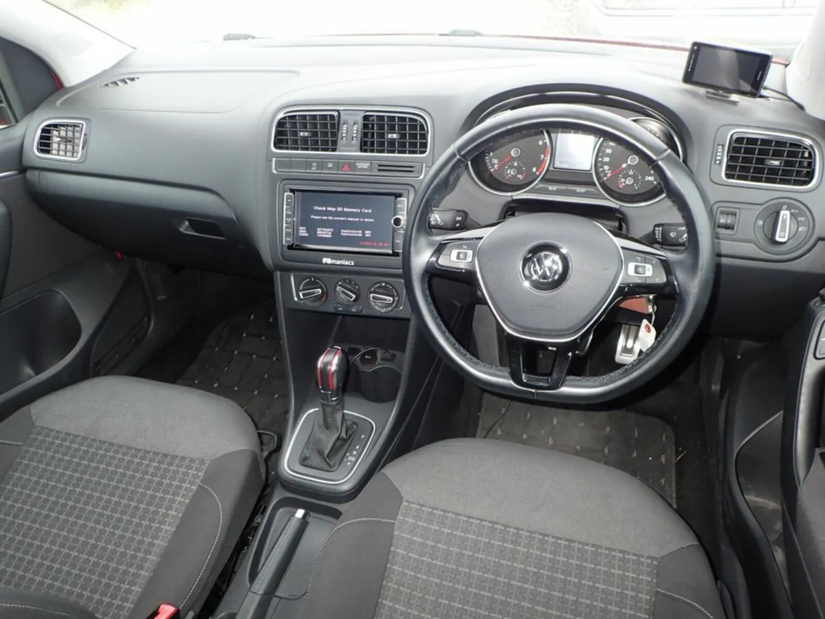 Volkswagen Polo 1.2 HIGHLINE 5DR H/B - Image 4