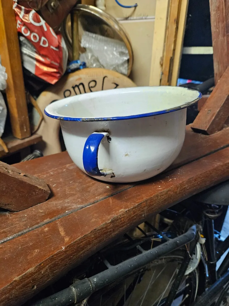 Vintage Enameled Pot - Image 3