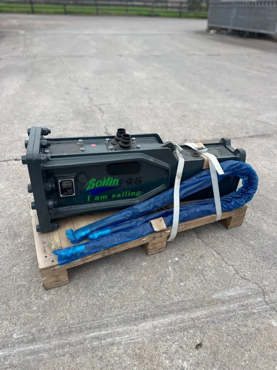 New sailing 45 hydraulic rock braker/hammer - Image 1