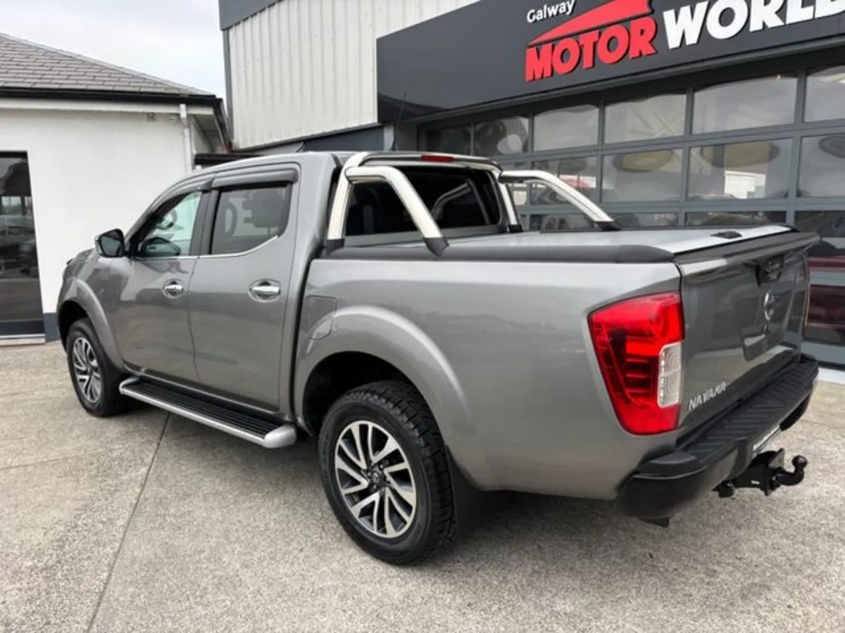 Nissan Navara 2.3 DCI Acenta+ 4DR Auto - Image 2