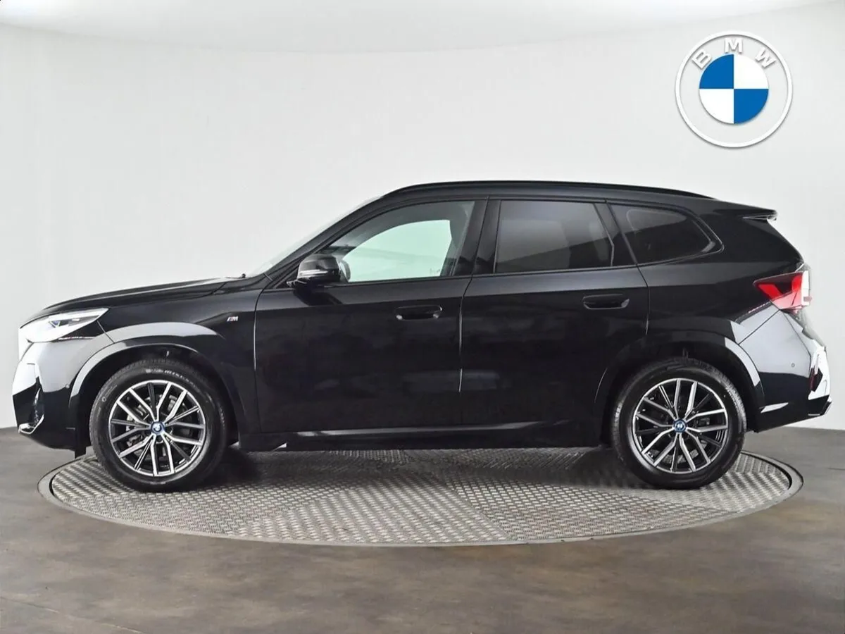 BMW iX1 Edrive20 M Sport - Image 3