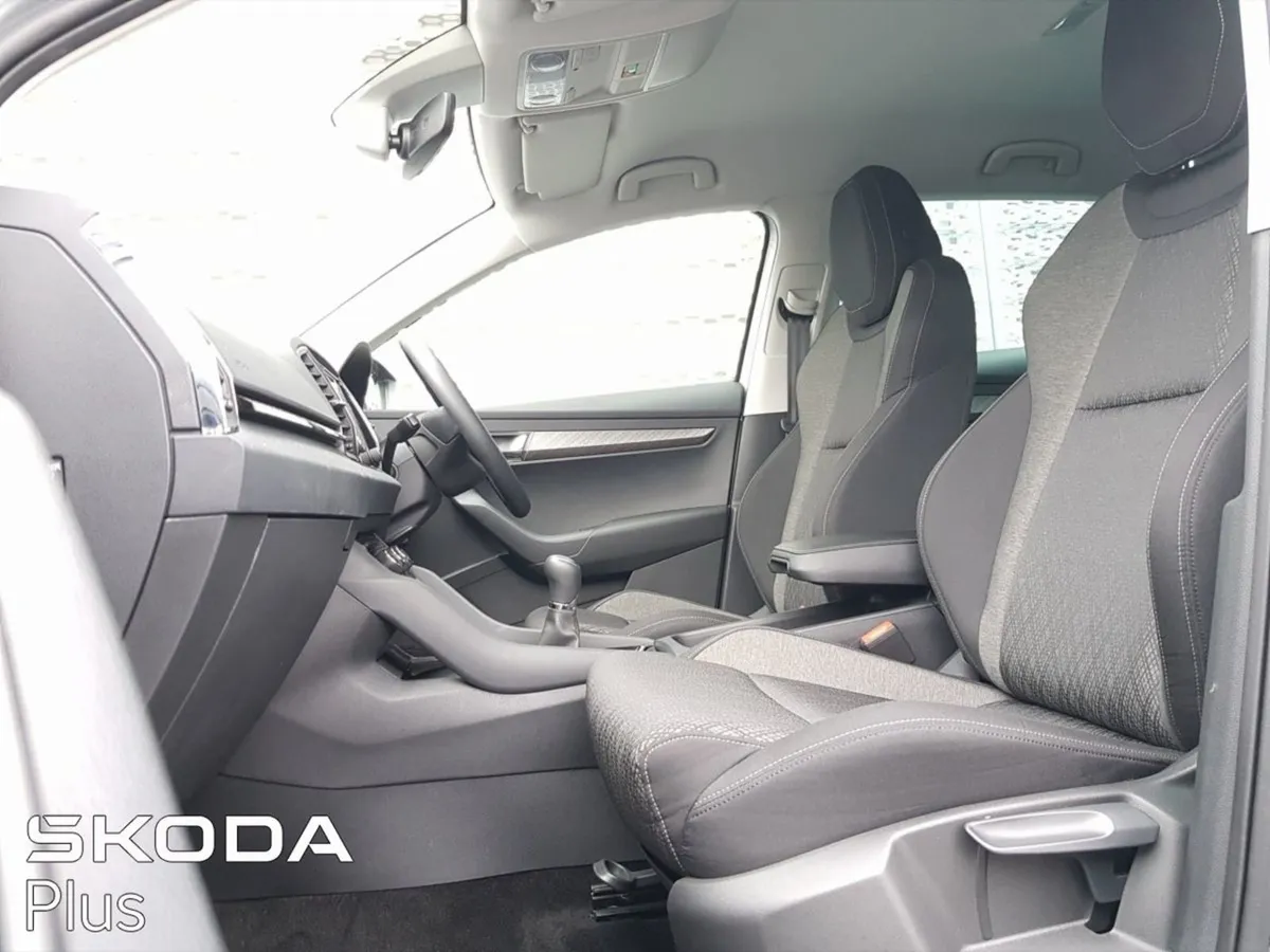 Skoda Karoq Selection Plus 1.0tsi 115HP - Image 3