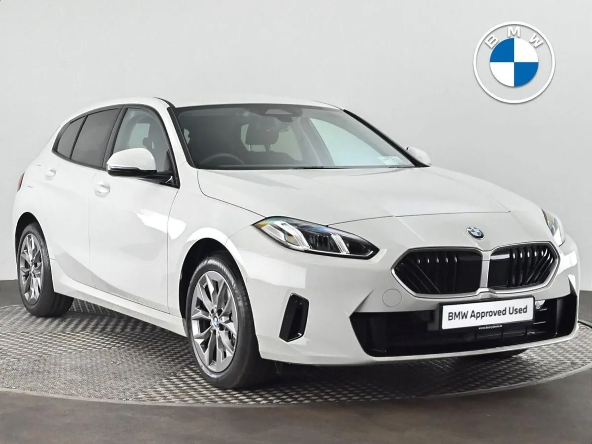 BMW 1 Series 120 Sport - Image 1