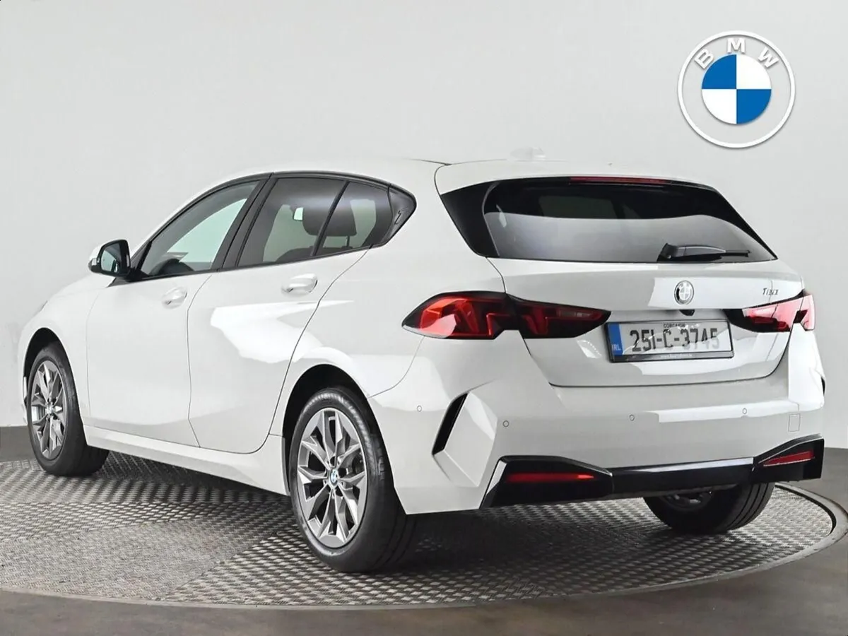 BMW 1 Series 120 Sport - Image 2