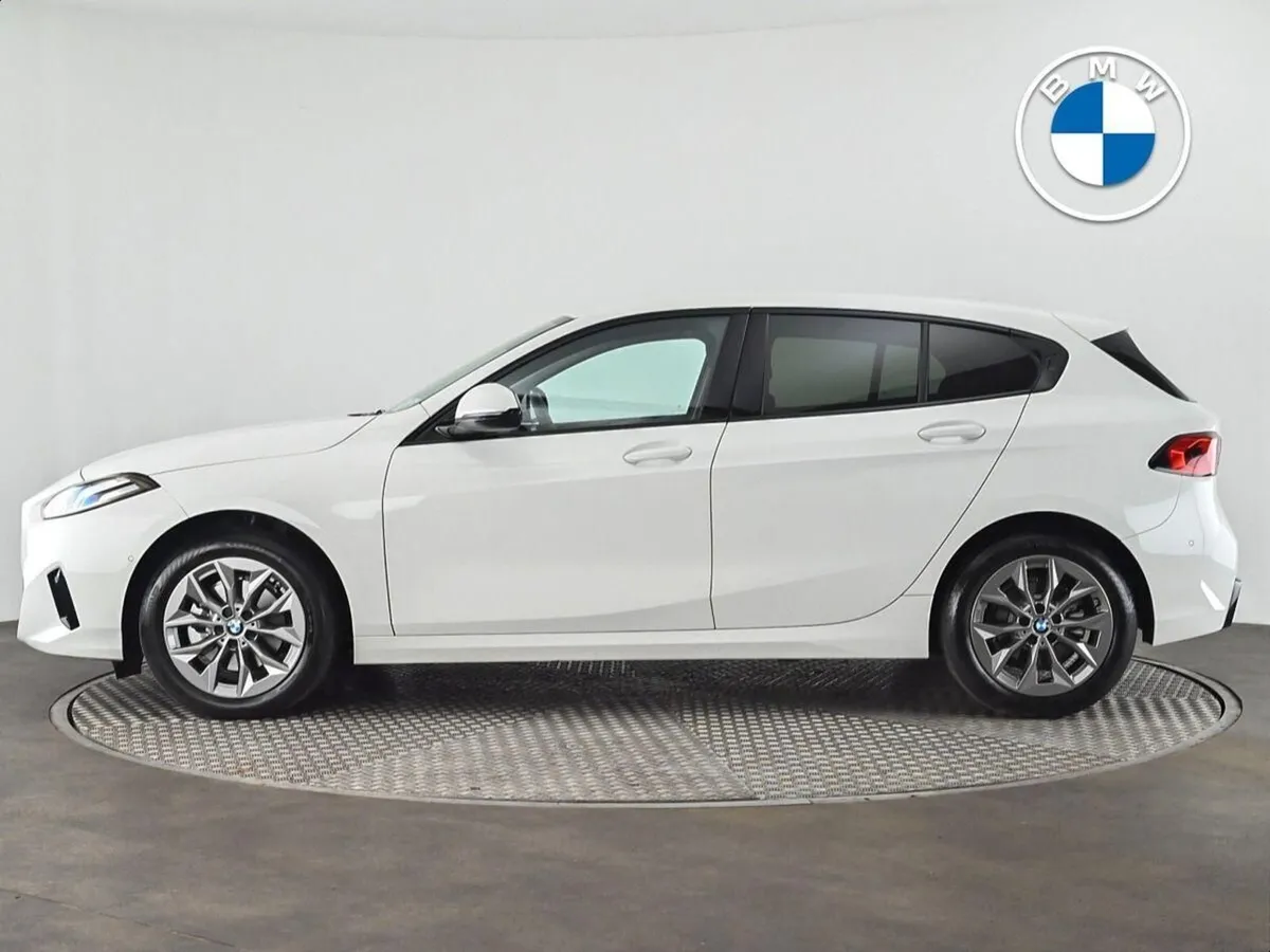 BMW 1 Series 120 Sport - Image 3