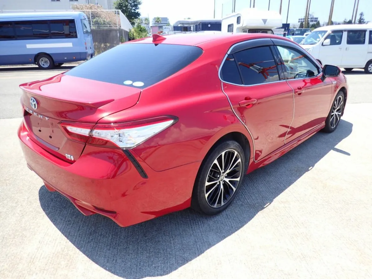 Toyota Camry WS Hybrid - Image 3