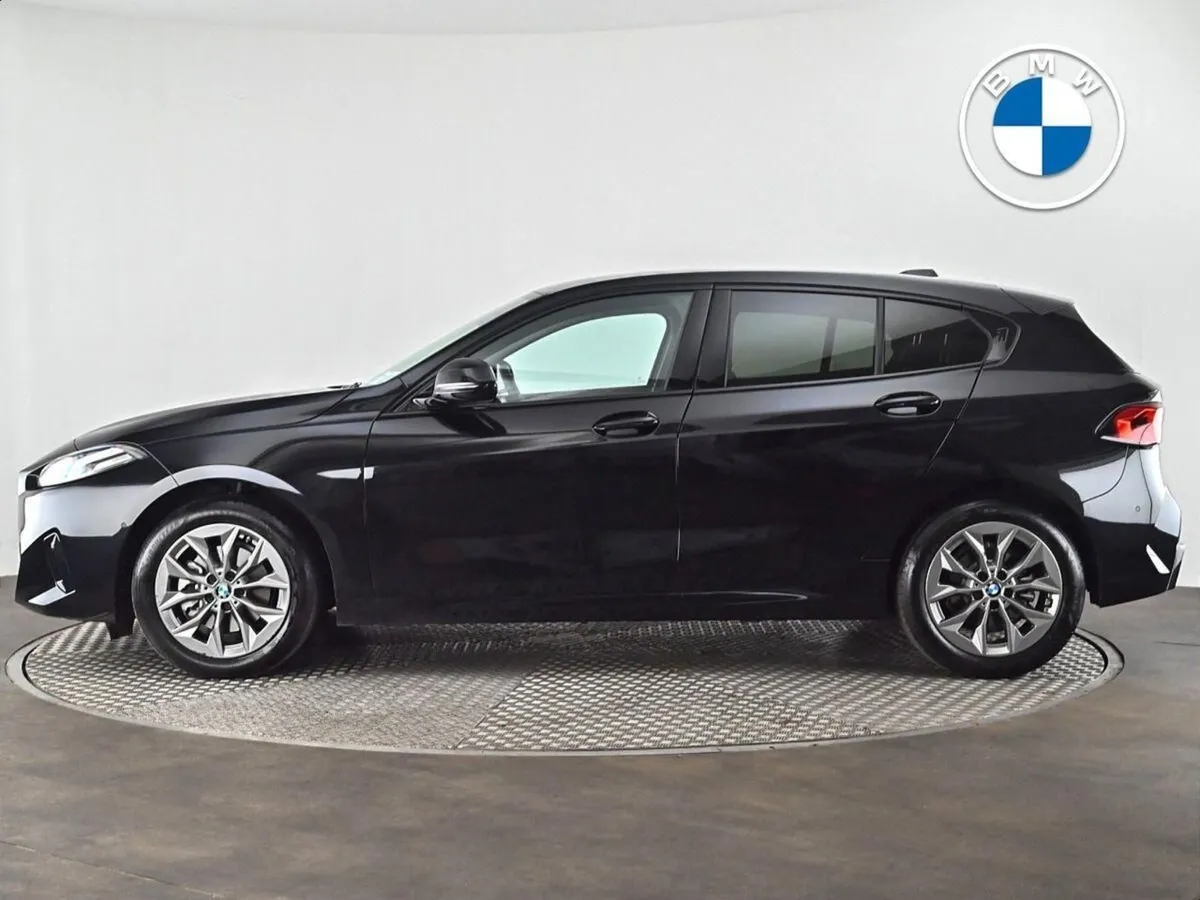 BMW 1 Series 120 Sport - Image 3