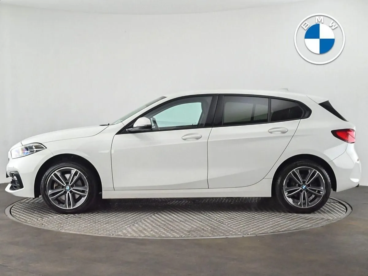 BMW 1 Series 118i Sport - Image 3