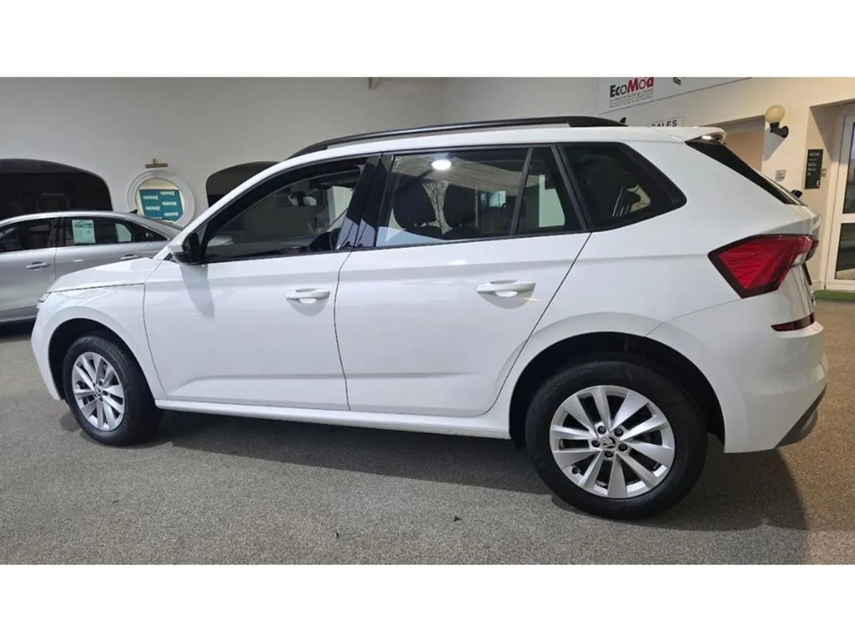 Skoda Kamiq Ambition 1.0 TSI 110HP 5DR - Image 2