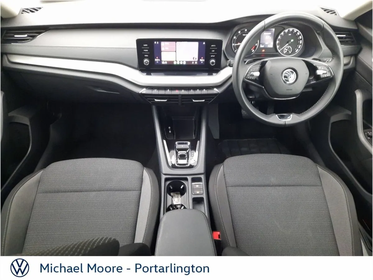 Skoda Octavia Octavia AMB 1.0tsi Mhev 110HP DSG - Image 2